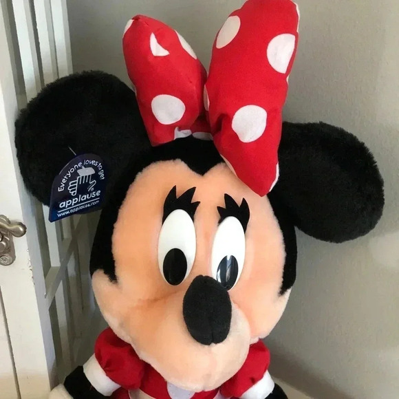 Vintage Plush Minnie & Mickey Mouse - Picture 7 of 12